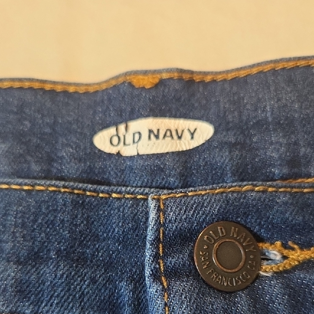 Old Navy Dark Blue Cuffed Jean Shorts Size 16 - Picture 2 of 5